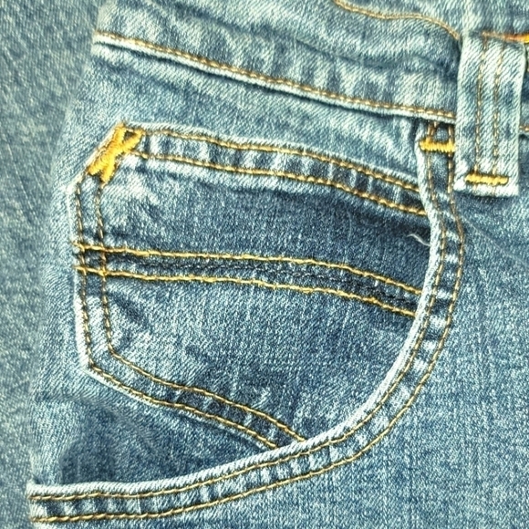 BOYS Wrangler Jeans - Picture 5 of 10